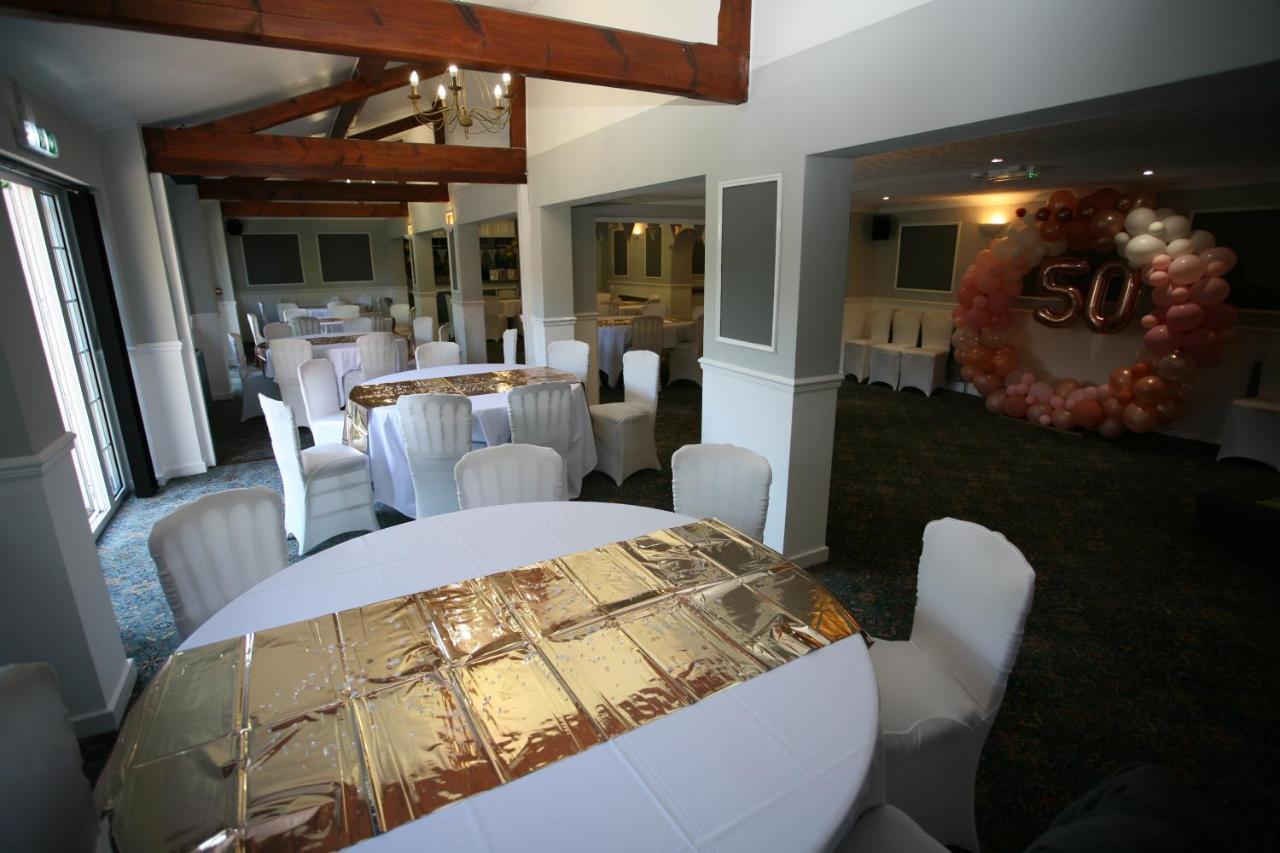 Carnaby Ferns Hotel/Palms Leisure מראה חיצוני תמונה